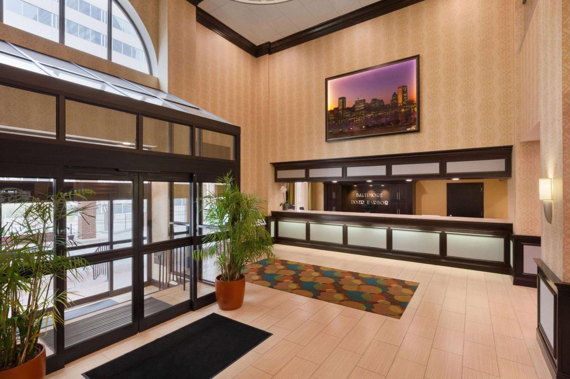 Days Inn By Wyndham Baltimore Inner Harbor Exterior foto