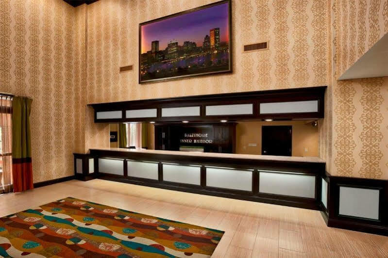 Days Inn By Wyndham Baltimore Inner Harbor Exterior foto